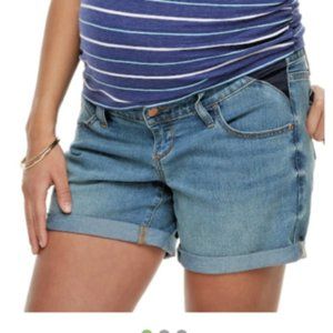 NWT Maternity a:glow Inset Elastic Panel shorts
